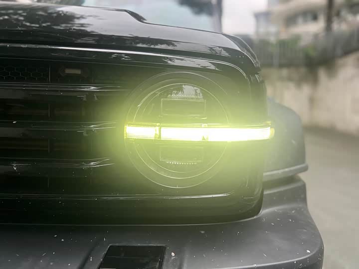 Фото 2 - Tank 300