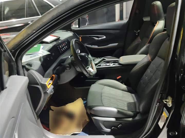 Фото 15 - Changan UNI-T