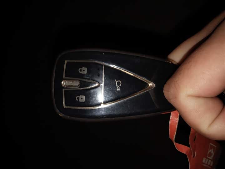 Фото 9 - Changan UNI-T