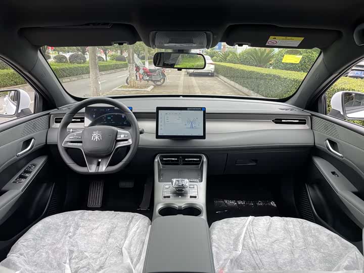 Фото 10 - BYD Qin Plus