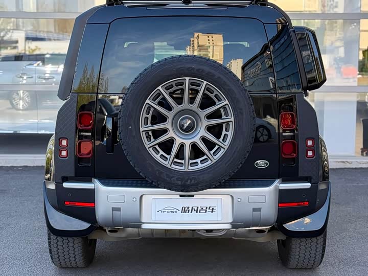 Фото 4 - Land Rover Defender