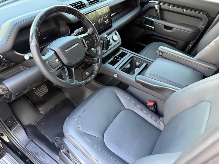 Фото 6 - Land Rover Defender