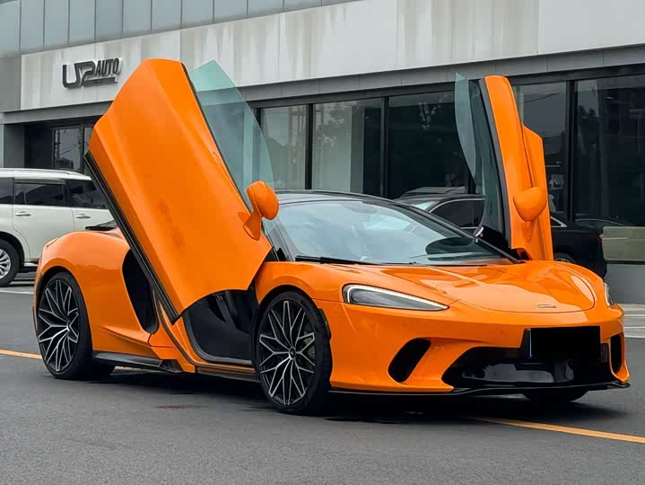 Фото 13 - McLaren GT