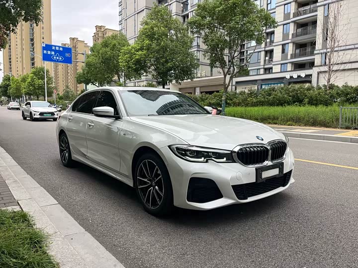 Фото 3 - BMW 3 Series