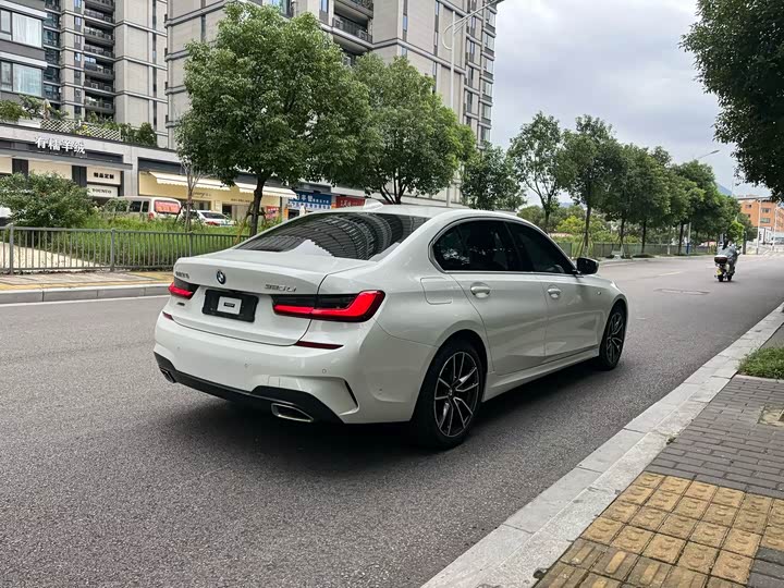 Фото 6 - BMW 3 Series