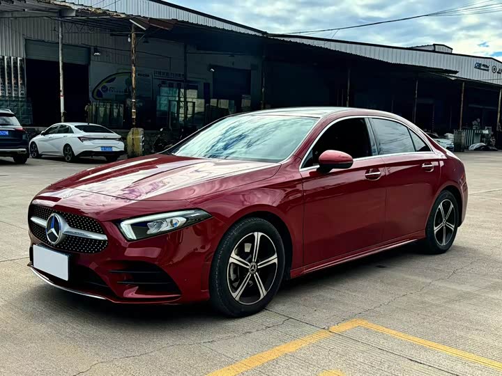 Фото 1 - Mercedes-Benz A-Class