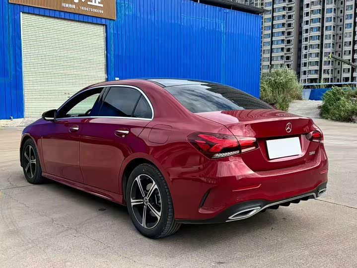 Фото 6 - Mercedes-Benz A-Class