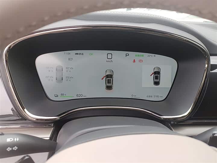 Фото 12 - BYD Han