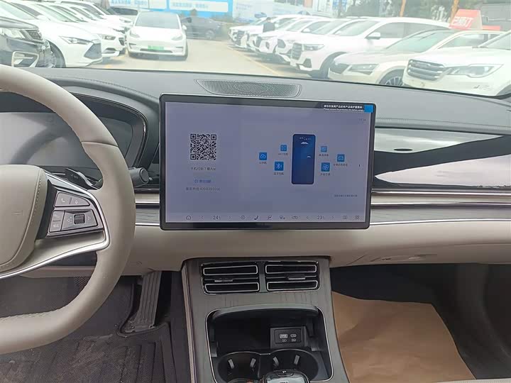 Фото 13 - BYD Han