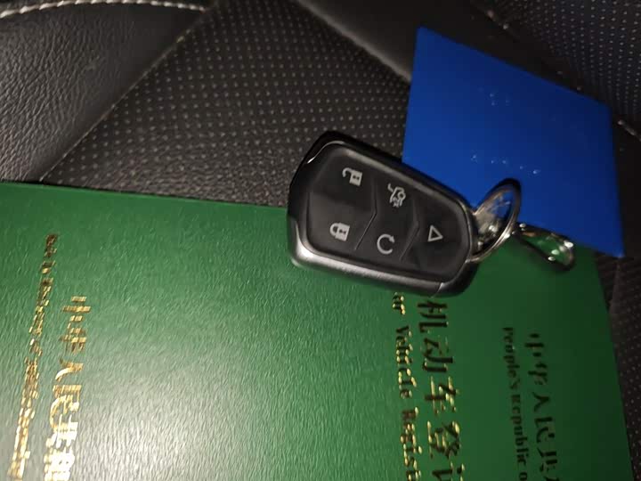 Фото 12 - Geely Vision X3