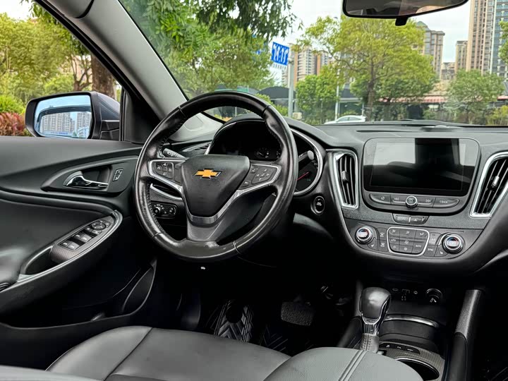 Фото 12 - Chevrolet Malibu XL