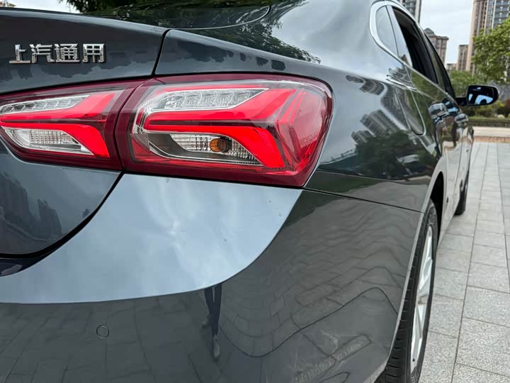 Фото 13 - Chevrolet Malibu XL