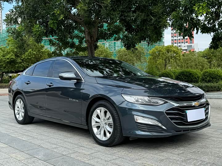 Фото 3 - Chevrolet Malibu XL