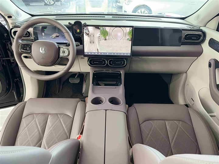 Фото 7 - Leapmotor C11