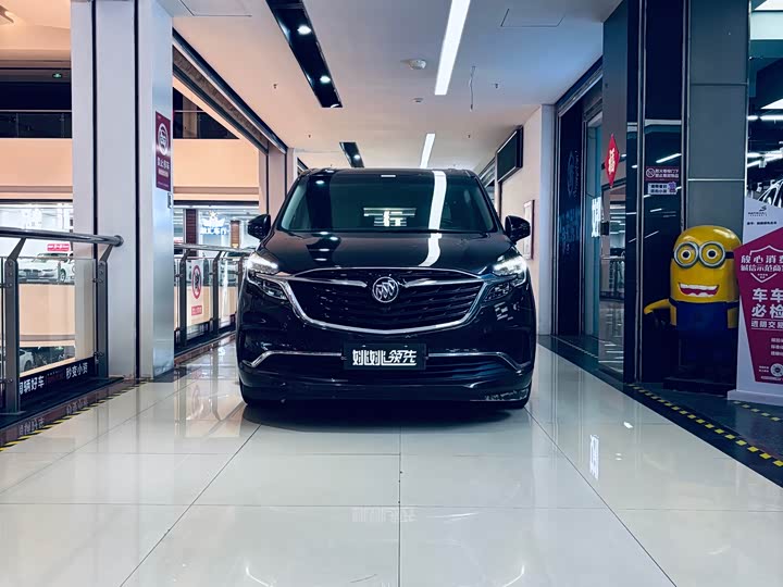 Фото 2 - Buick GL8 ES