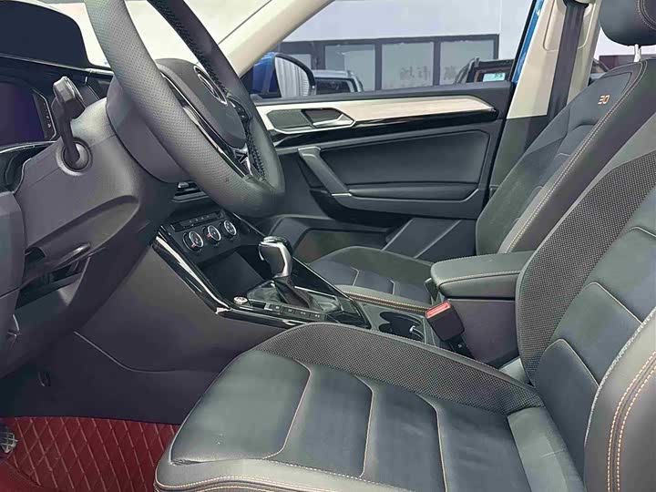 Фото 9 - Volkswagen Tayron