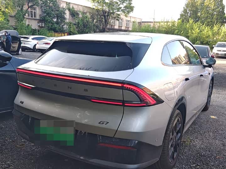 Фото 4 - XPeng G7