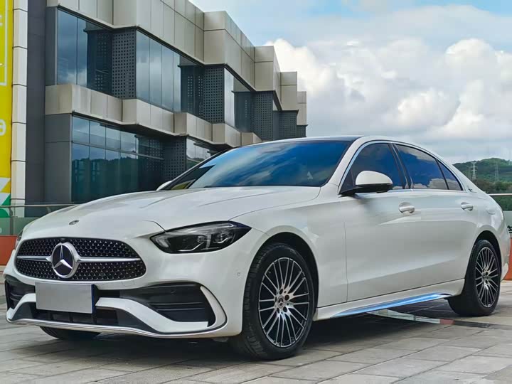 Фото 1 - Mercedes-Benz C-Class