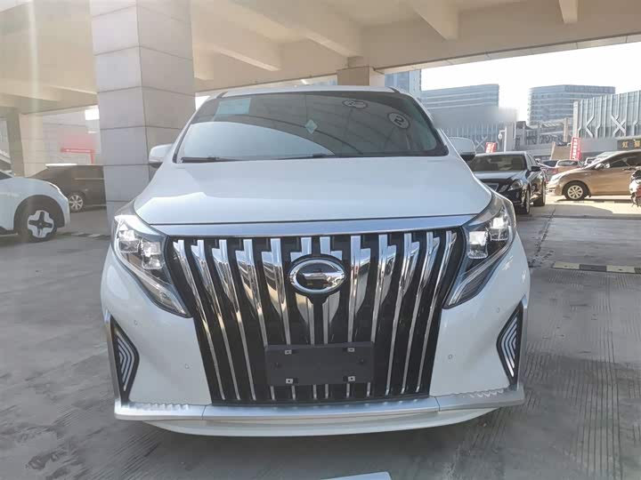 Фото 3 - GAC Trumpchi M8