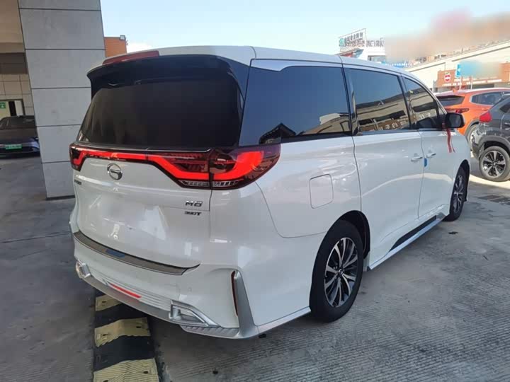 Фото 7 - GAC Trumpchi M8