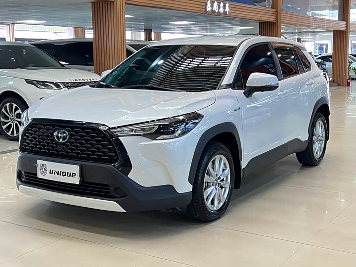 Фото 1 - Toyota Corolla Cross