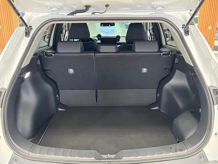 Фото 11 - Toyota Corolla Cross