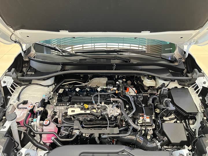 Фото 12 - Toyota Corolla Cross