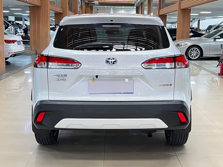 Фото 20 - Toyota Corolla Cross