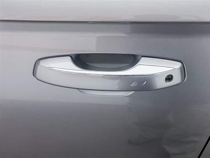 Фото 18 - Geely Monjaro Thor Hybrid