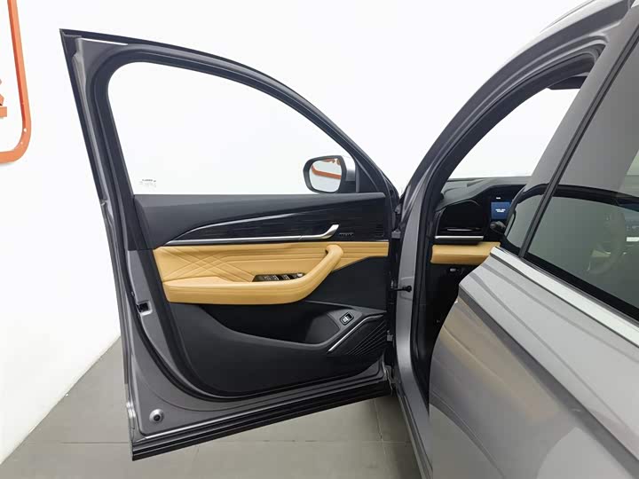 Фото 8 - Geely Monjaro Thor Hybrid