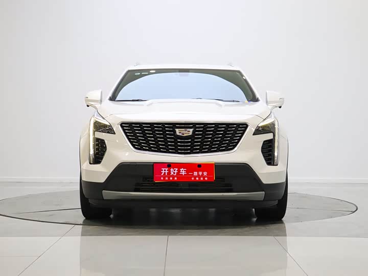 Фото 2 - Cadillac XT4