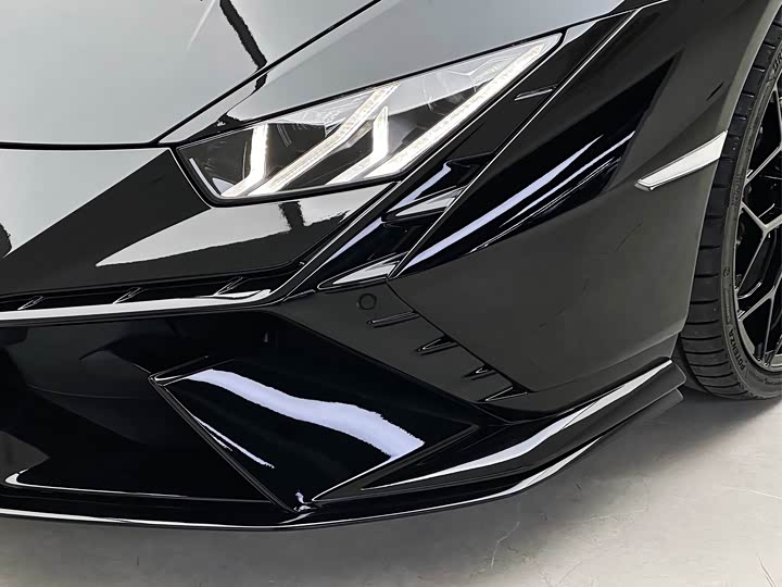 Фото 10 - Lamborghini Huracán