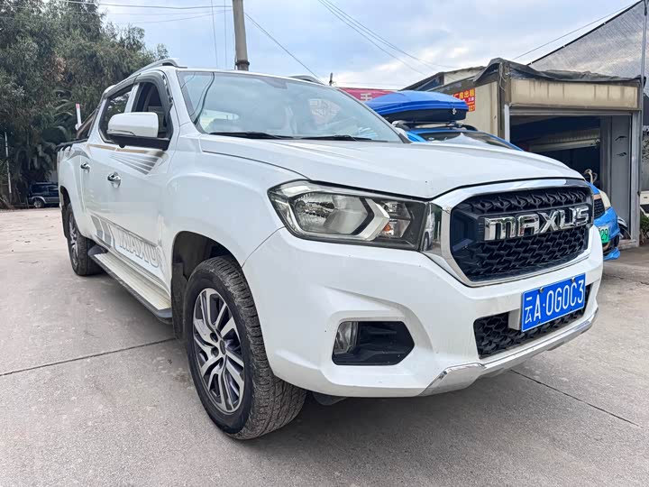 Фото 2 - Maxus T70