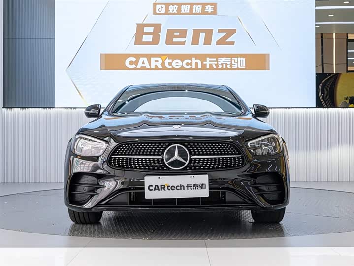 Фото 2 - Mercedes-Benz E-Class