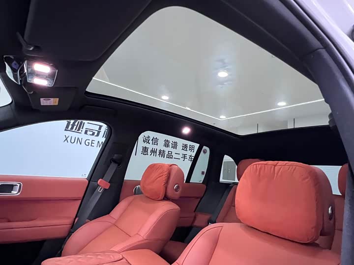 Фото 18 - LiXiang L6