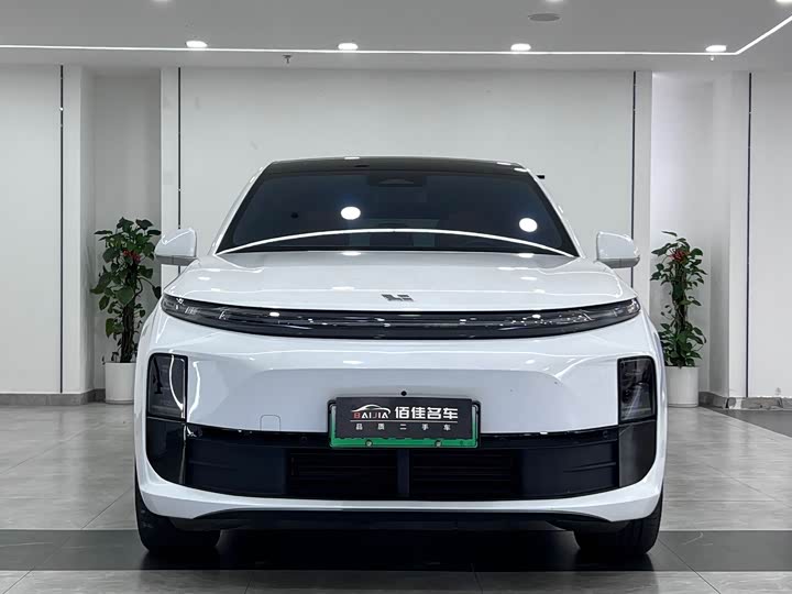 Фото 2 - LiXiang L6