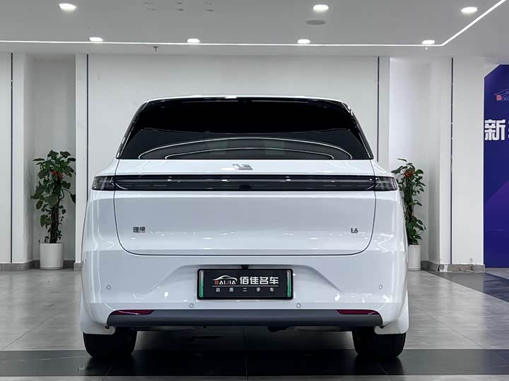 Фото 6 - LiXiang L6