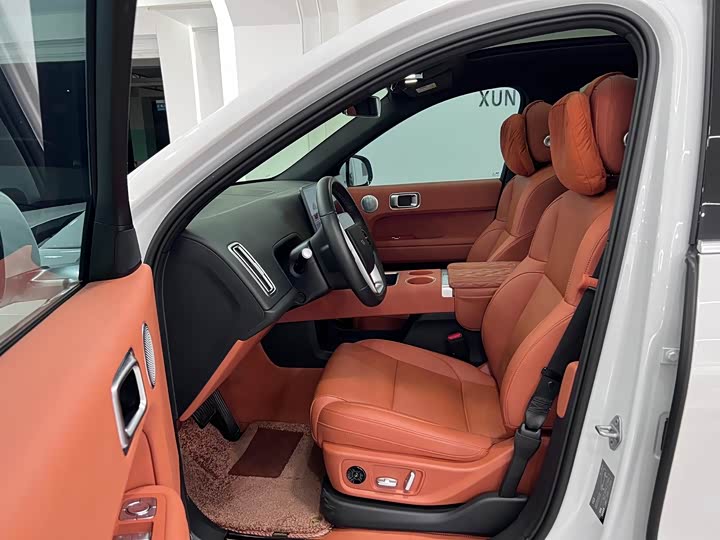 Фото 9 - LiXiang L6