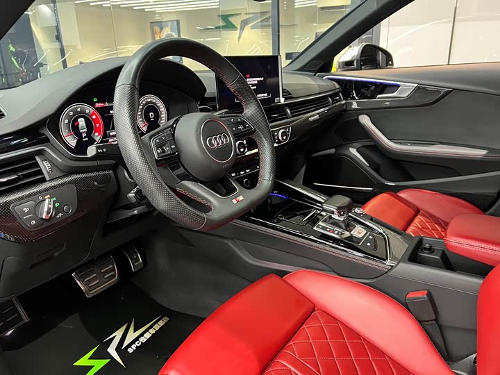 Фото 5 - Audi S4