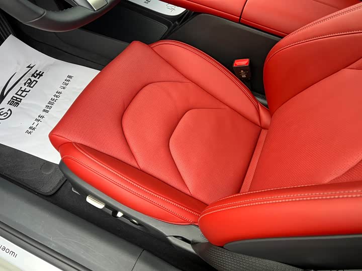 Фото 13 - Xiaomi SU7