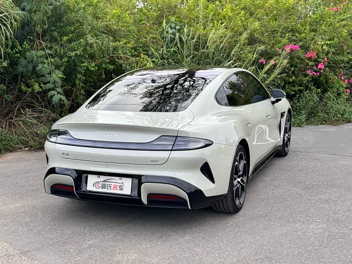 Фото 4 - Xiaomi SU7