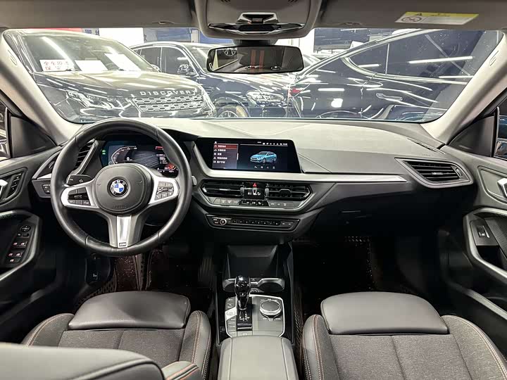 Фото 19 - BMW 2 Series