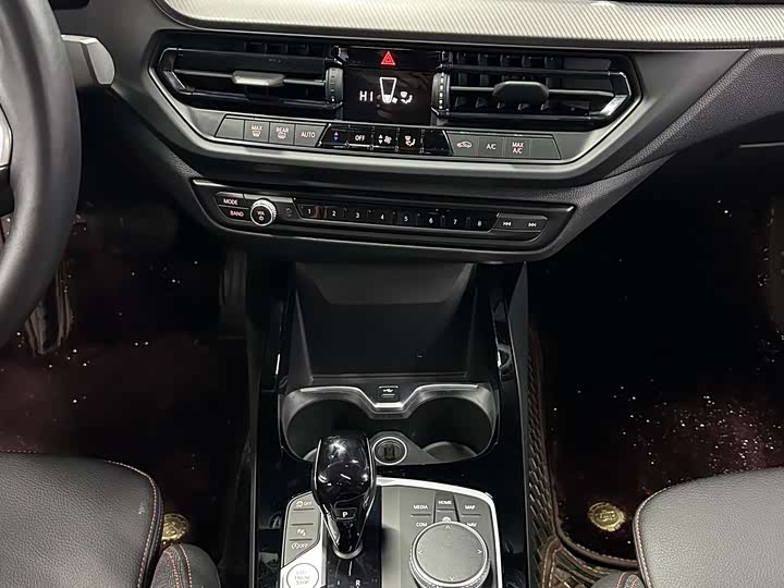 Фото 21 - BMW 2 Series