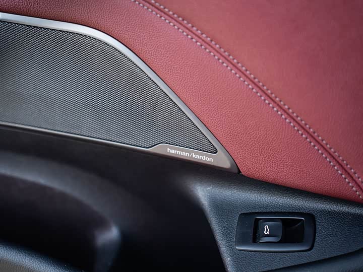 Фото 15 - BMW 5 Series