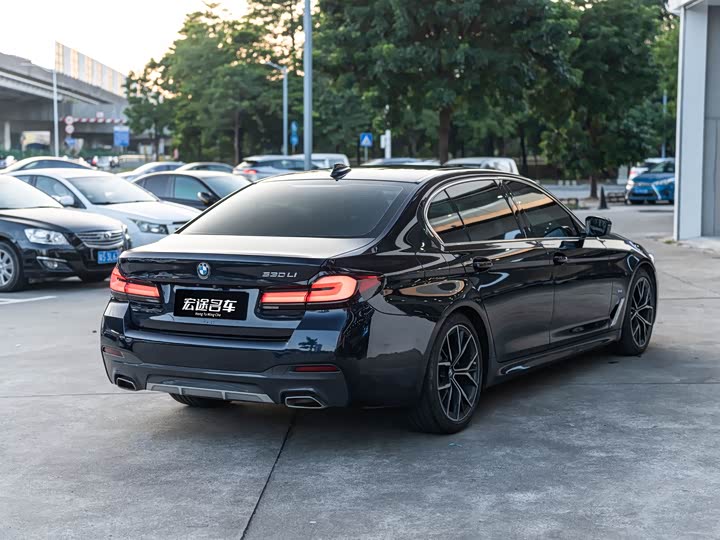 Фото 4 - BMW 5 Series