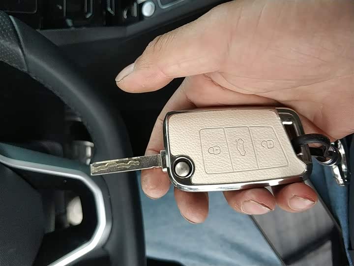 Фото 9 - Volkswagen Magotan