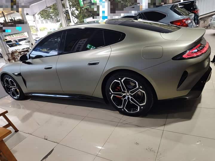 Фото 5 - Xiaomi SU7