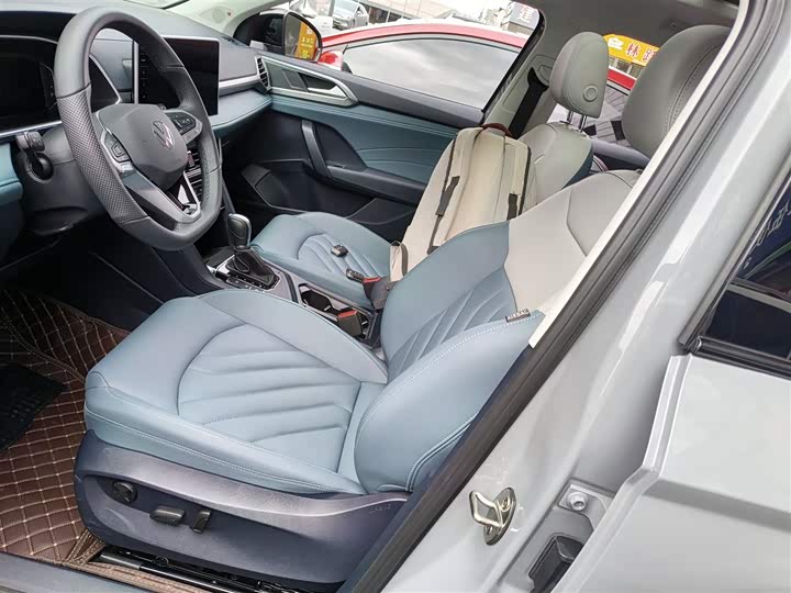 Фото 15 - Volkswagen Tharu