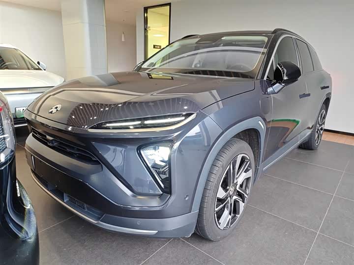 Фото 1 - Nio ES6