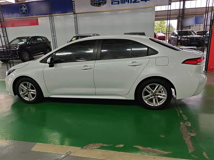 Фото 5 - Toyota Levin